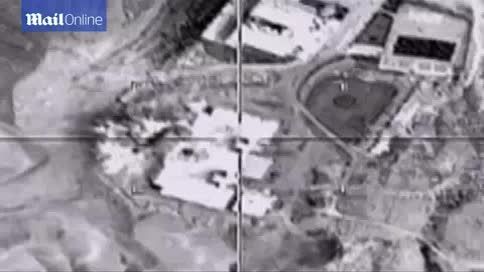 پرتاب دقیق ترین بمب های روسیه بر داعش