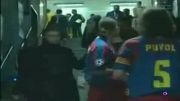 کتک زدن بازیکنان بارسلون توسط مورینیو
