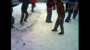 برف بازی دانش آموزان مدرسه منتظری سفیدشهر زمستان 92