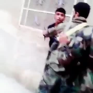 فیلمی از شهید بیضایی در میدان نبرد علیه داعش