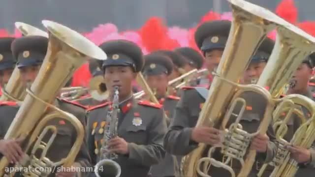 رژه سربازان کره شمالی در میدان کیم ایل سونگ