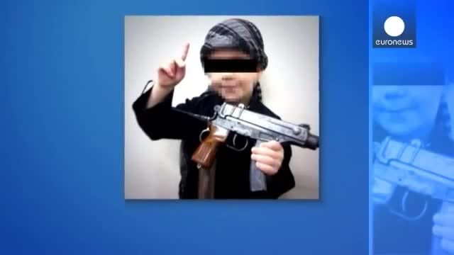 بریدن سر توسط یک کودک داعشی
