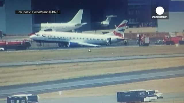 یک هواپیمای مسافربری در ژوهانسبورگ دچار سانحه شد