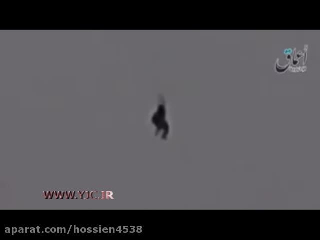 تیر اندازی داعش به خلبان روسی