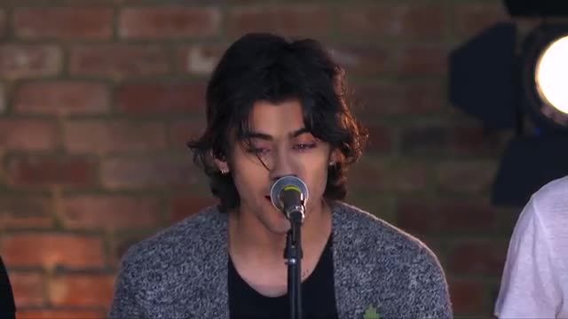 One Direction - Steal My Girl (Acoustic)