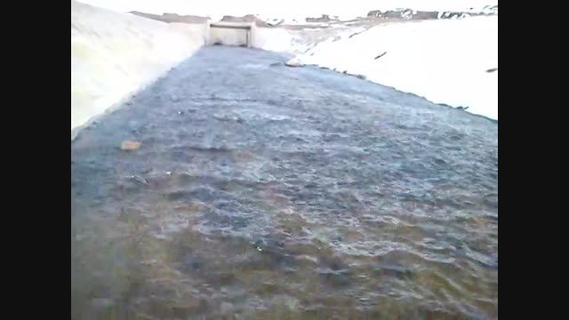 ابگیری و یخ بستن سطح سد صومعه علیا در زمستان 93