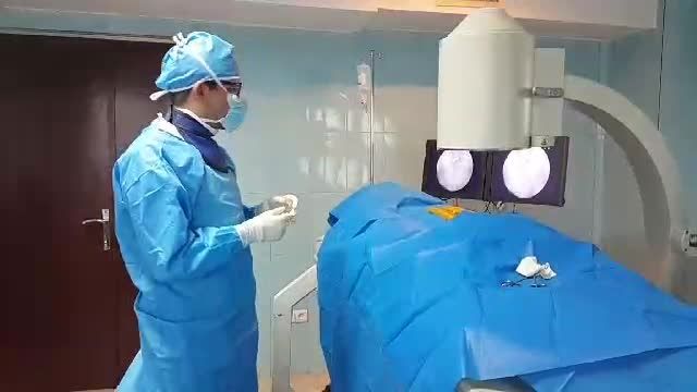 جراحی لیزری دیسک کمر