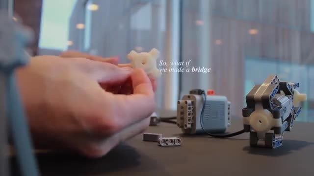 بازوی مصنوعی سازگار با اسباب بازیهای Lego ویژۀ کودکان