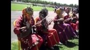 اجرای قطعه زیبای وطنم توسط دختران ترکمن در نهاوند