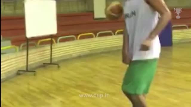 روپایی زدن حامد حدادی با توپ بسکتبال
