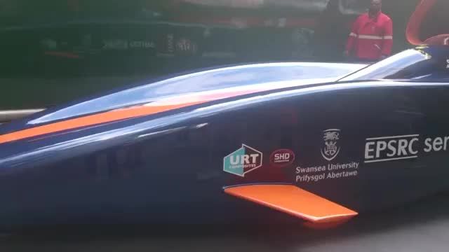 سریع ترین ماشین جهان با 1،000 مایل در ساعت لندن 2015