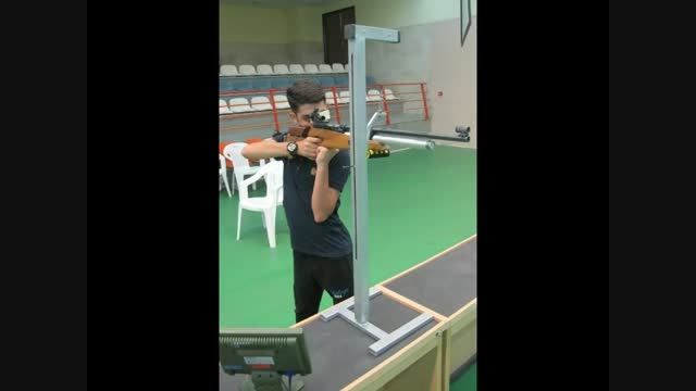 weapons supporting device for shooting sports training