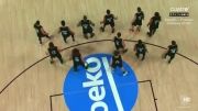 بسکتبال نویس - رقص هاکا بسکتبالیست های نیوزلند