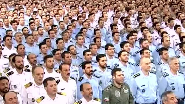 اجرای سرود در حضور رهبر معظم انقلاب در روز ارتش