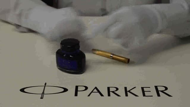 پر کردن قلم پارکر با استفاده از  جوهر شیشه ای پارکر
