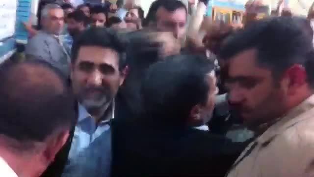 شعارهای مردم در مسجد جامع افسریه برای دکتر احمدی نژاد