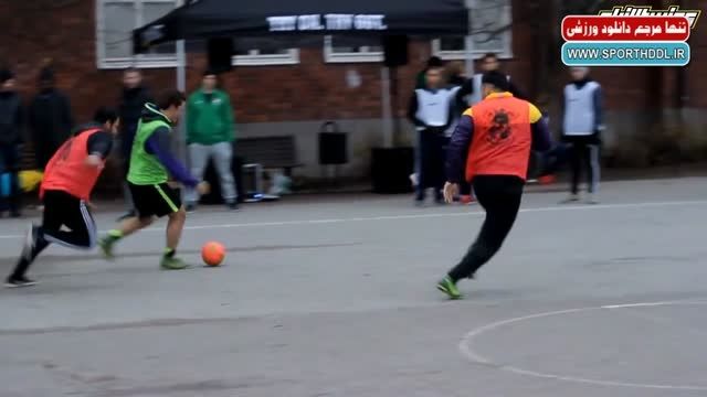 دانلود کلیپ حرکات خارق العاده فوتبال خیابانی