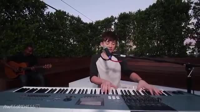 Greyson Chance - You might be the one Live