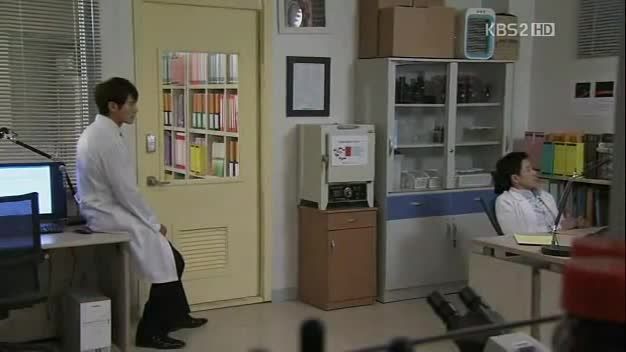 سکانس پایانی قسمت 11 بیمارستان چونا تقدیم به رهنما جون