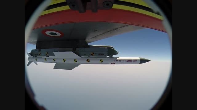 India&#039;s Astra Missile Launched From Su-30MKI