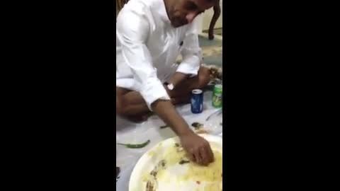 غذا خوردن عرب ها