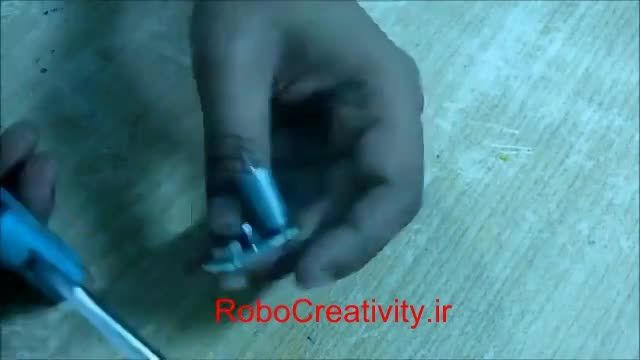ربات سه پا RoboCreativity.ir