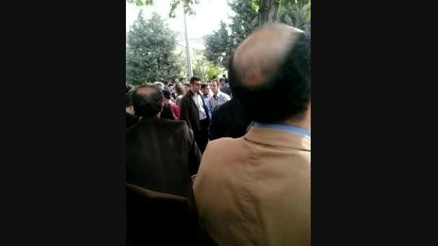 اعتراض فرهنگیان به بی عدالتی حقوق( استان قزوین)