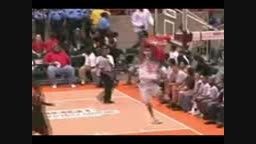 حرکت زیبای بسکتبالیست آمریکایی