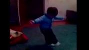 رقص بچه...ترکی میرقصه...