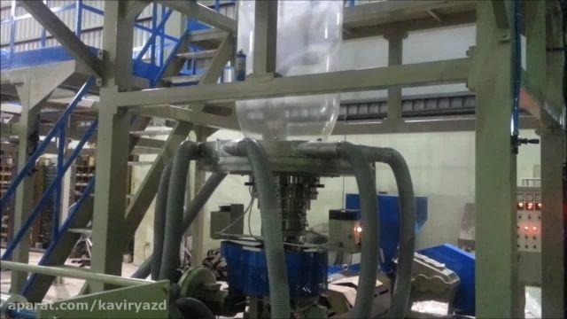 خط تولید نایلون در شرکت تولیدی ملامین کویر یزد