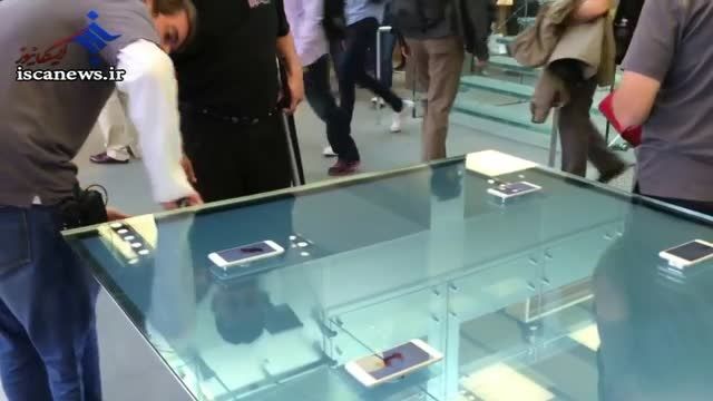 تکنولوژی تاچ 3 بعدی در میز فروشگاه اپل