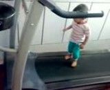 ورزش کردن بچه