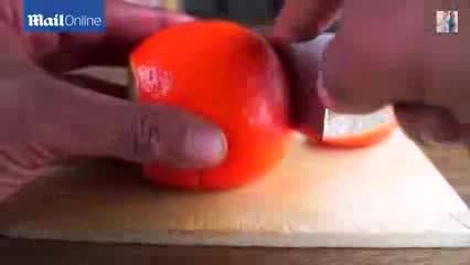 روشی تازه برای پوست کندن پرتقال