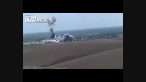 انفجار خودروی داعش(دولت اسرائیلی عراق و شام) در آسمان!