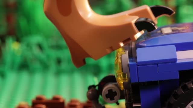 LEGO Jurassic World(خیلی باحال!)