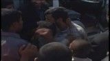 احمدی نژاد در بین ماج و بوسه های مردم (2)