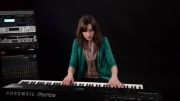 اجرای Hannah Holbrook با پیانو استیجی Kurzweil Forte