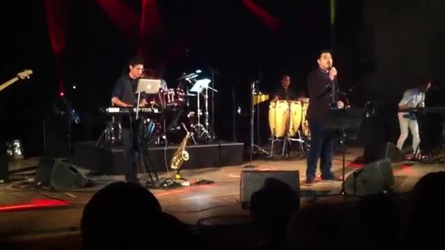 کنسرت احسان خواجه امیری در هامبورگ آلمان - آهنگ لحظه
