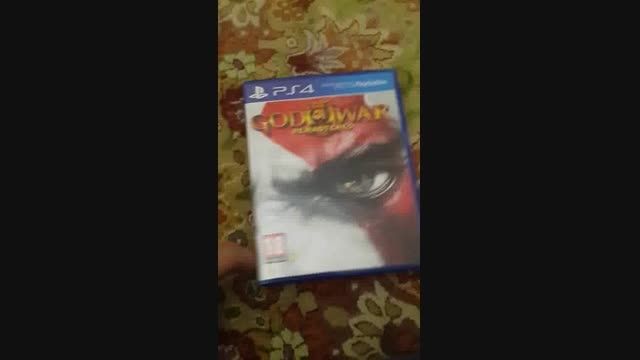 Batman و  god of war  رو گرفتم