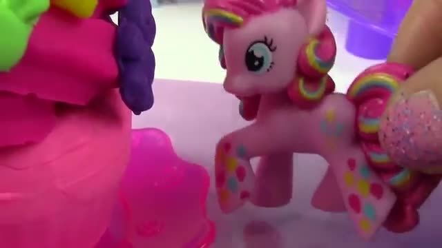 MLP Pinkie Pie Rainbow Dash Cupcake Contest