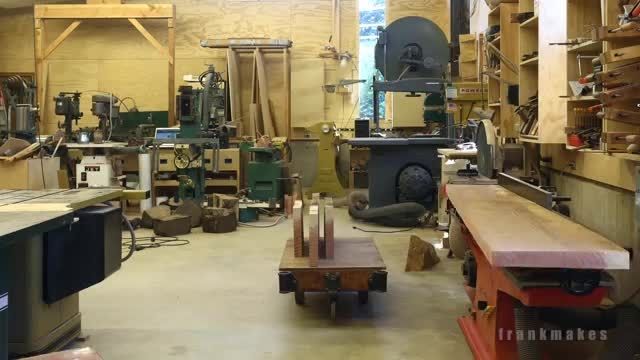 فیلم استپ موشن از ساخت صندلی