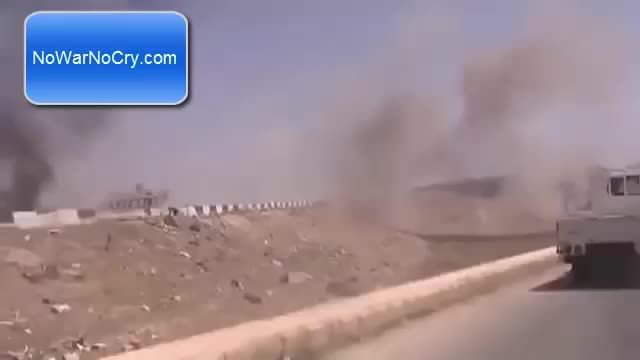 آتش زدن کاروان نفت دزدهای داعش توسط جنگنده سوریه