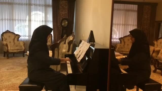 پیانیست جوان-فاطیما امرجی-موسیقی سریال پوآرو(گانینگ)