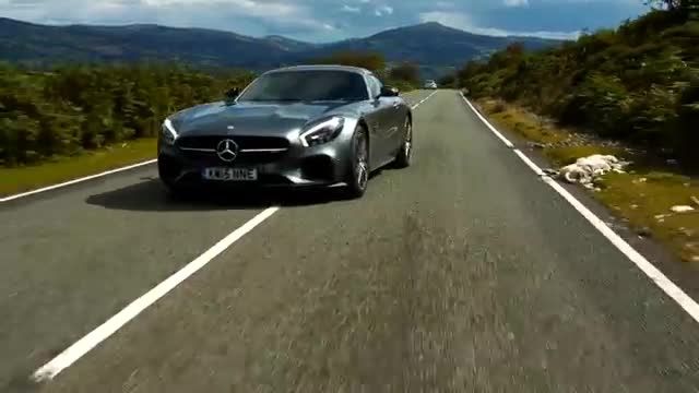 Mercedes-AMG GT S: Heavenly Engine Sound