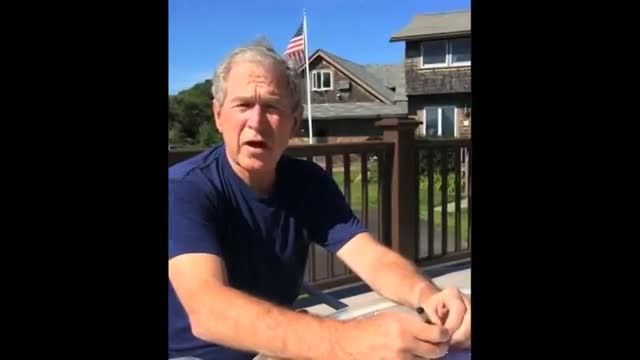 جورج بوش و چالش سطل اب یخ