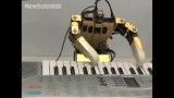 پیانو نواختن ربات
