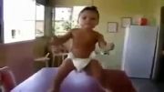 رقص زیبای پسر بچه