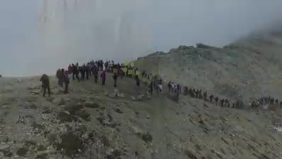 کوهنوردی برای خوشحالیه راحله از المیراب