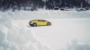 آموزش رانندگی در برف با اتومبیل های لامبورگینی!