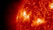 انفجار بزرگترین جرقه‌های خورشیدی سال 2013 (1)